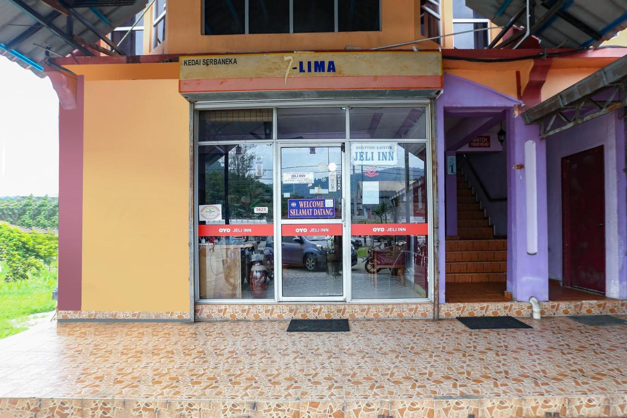Oyo 89892 Hotel Jeli Inn Exterior photo
