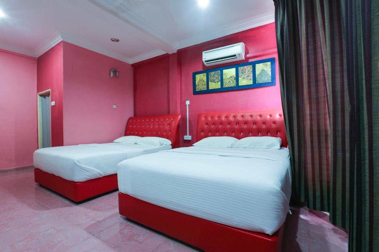Oyo 89892 Hotel Jeli Inn Exterior photo