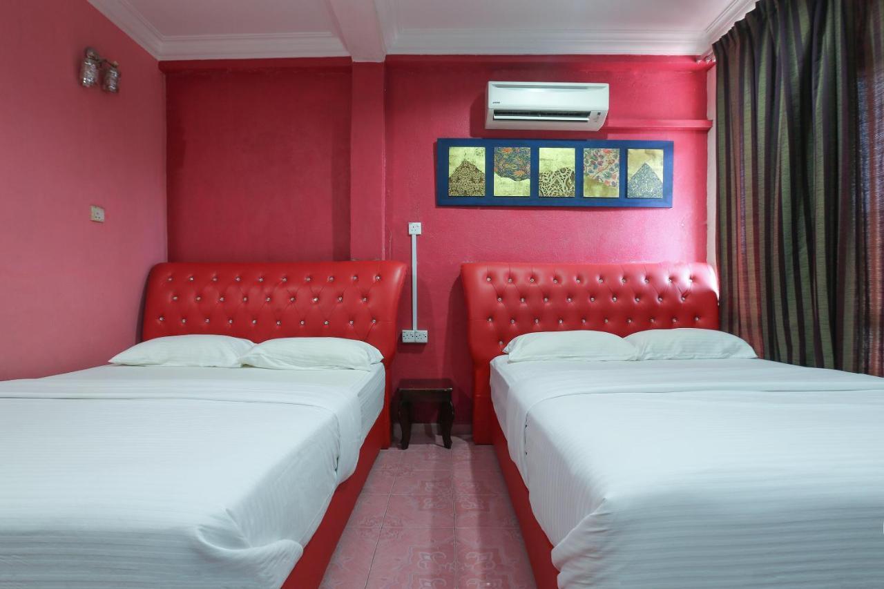 Oyo 89892 Hotel Jeli Inn Exterior photo